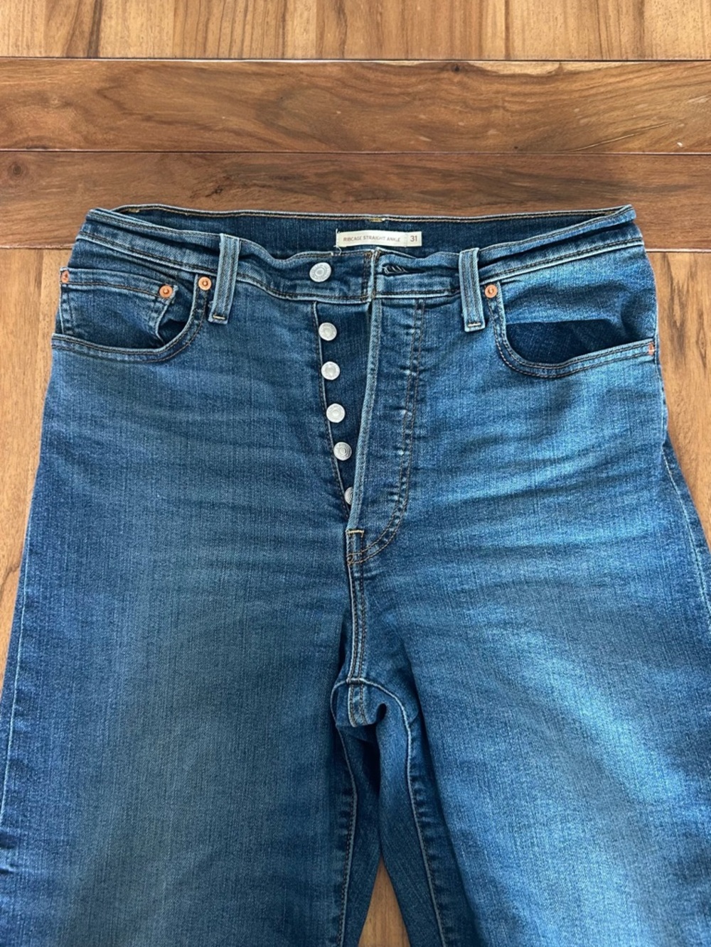 Levi’s Ribcage Straight Ankle Jean - 31 - Picture 3 of 4